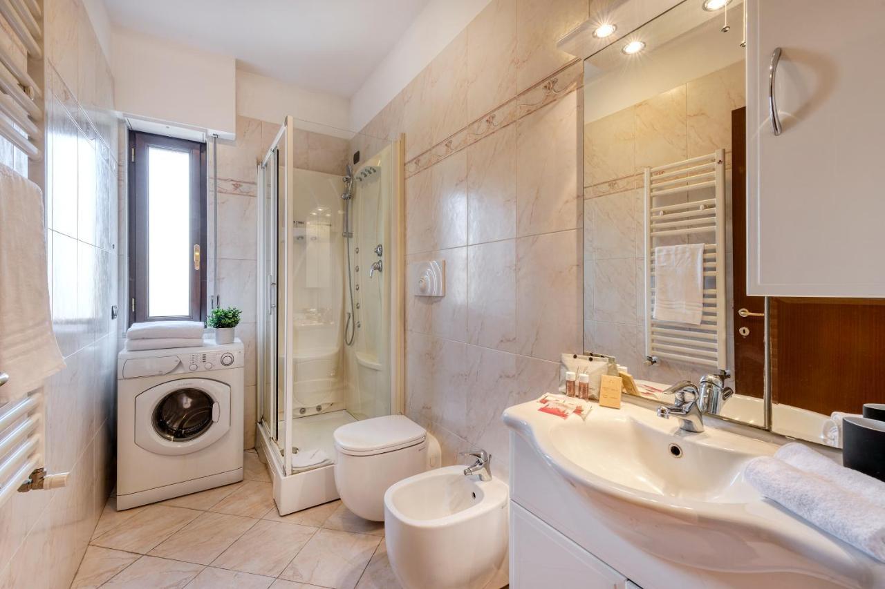 Apartamento Ferrucci, 6 - Monolocale Al Settimo Cielo Milán Exterior foto