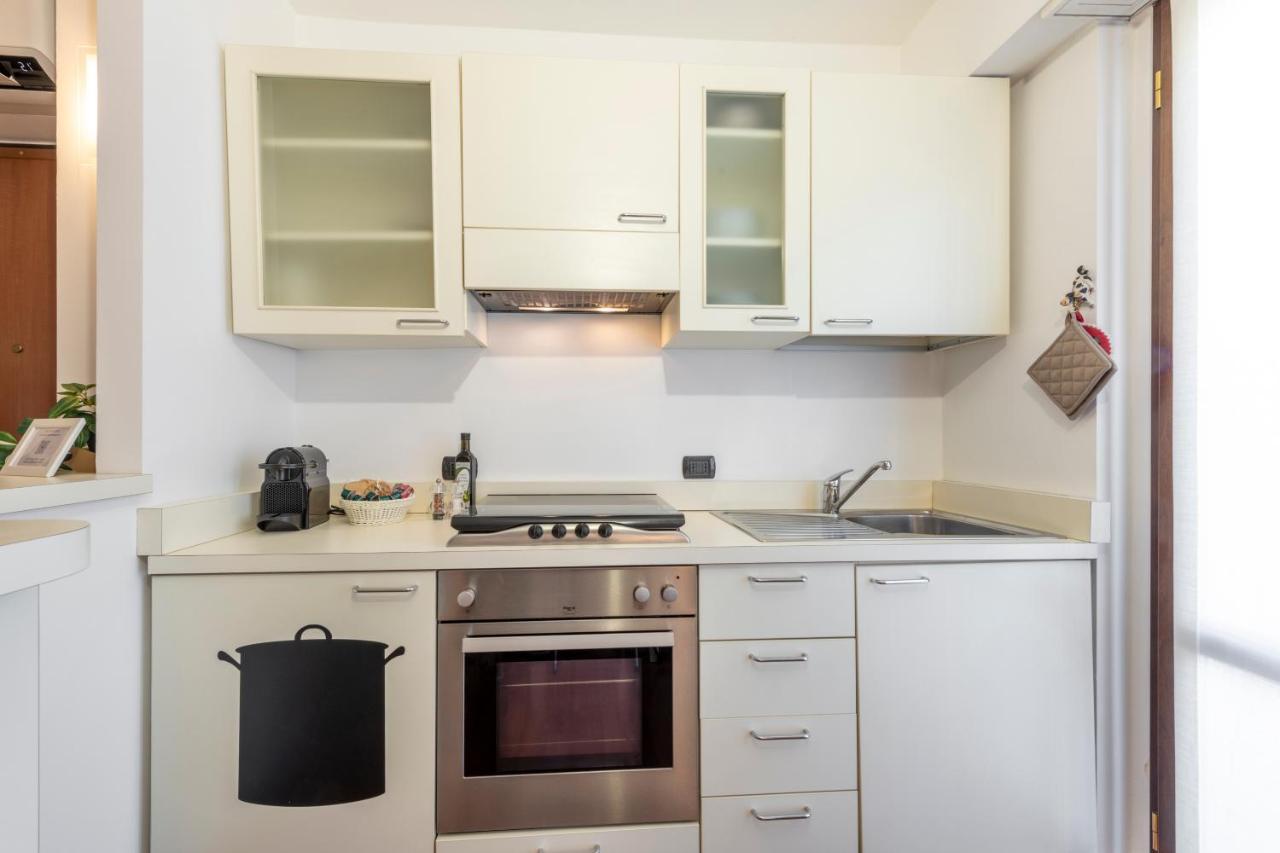 Apartamento Ferrucci, 6 - Monolocale Al Settimo Cielo Milán Exterior foto