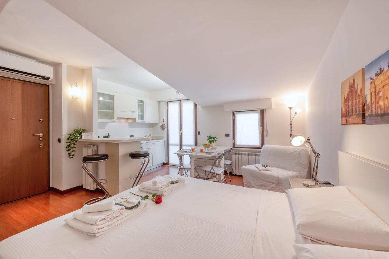 Apartamento Ferrucci, 6 - Monolocale Al Settimo Cielo Milán Exterior foto